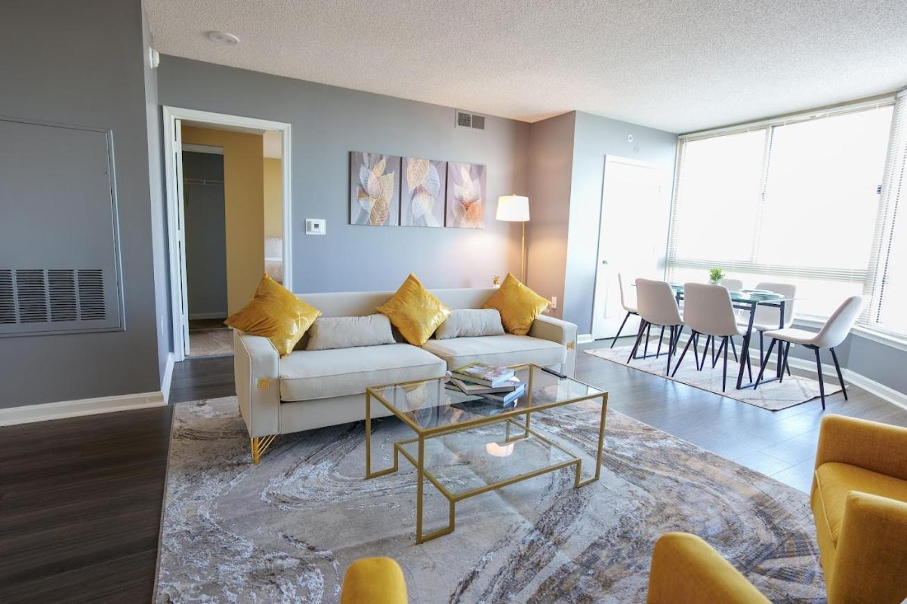Ballston Getaway King Suite Arlington Exterior photo